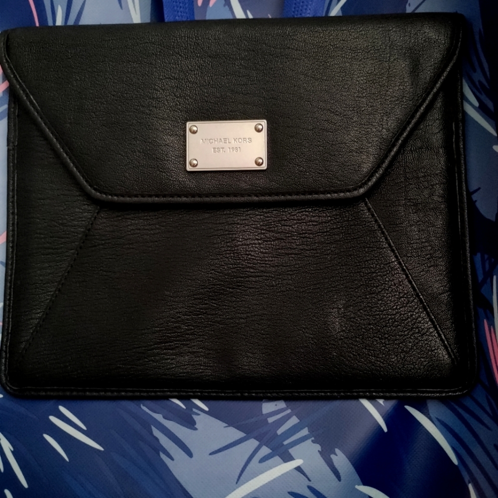 Michael Kors envelope Wallet